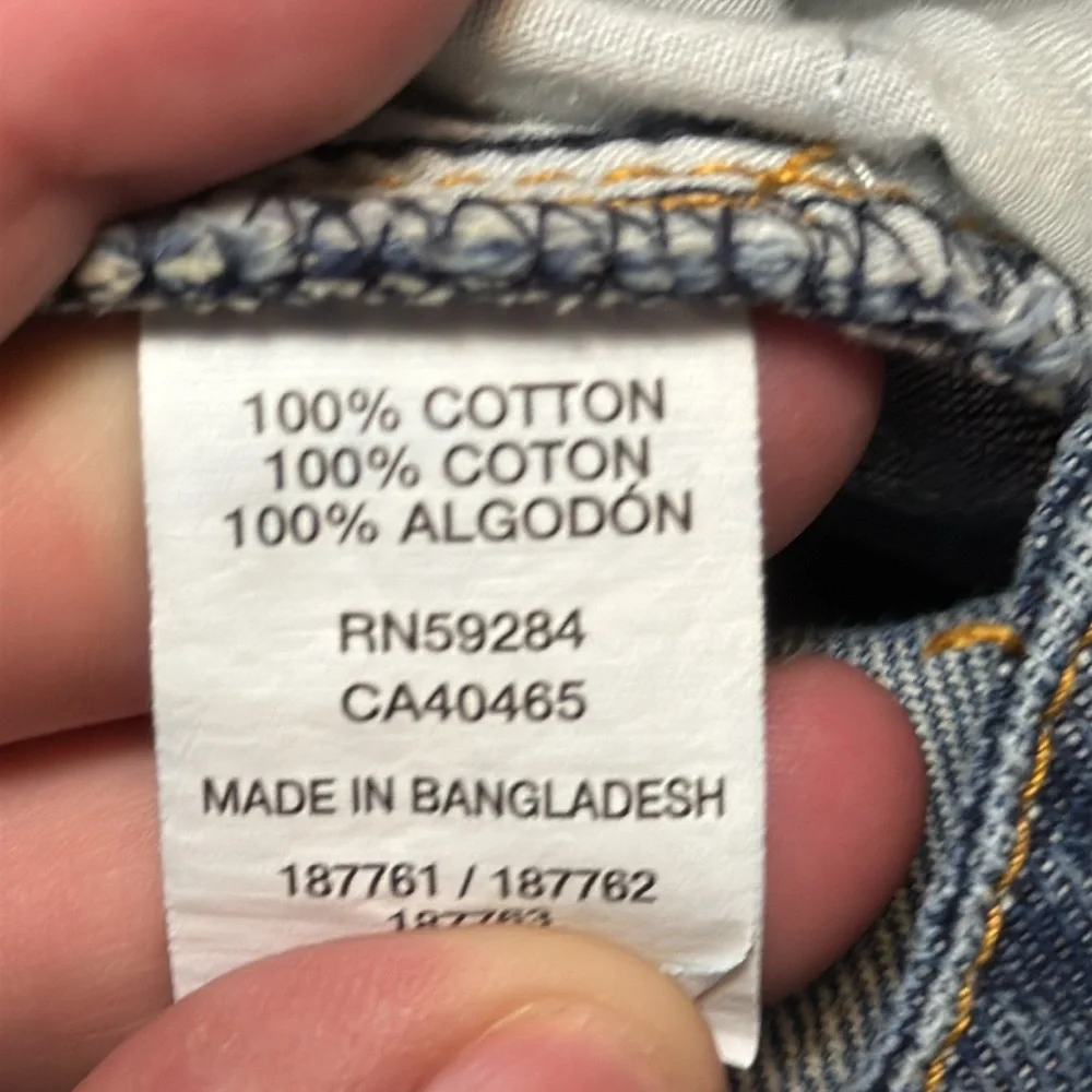 The Children’s Place Classic Blue Denim Jeans Size 6